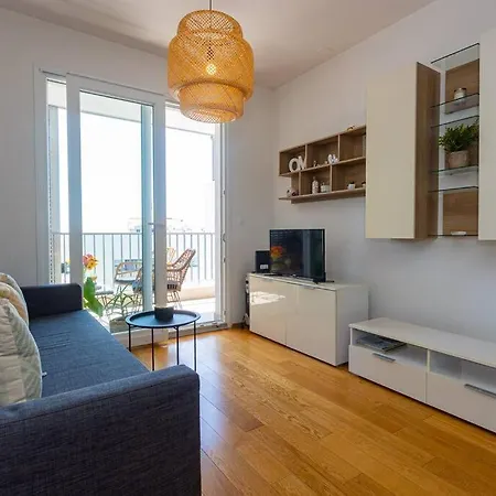 아파트 Allora With Panoramic Sea View *