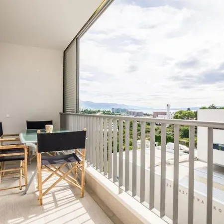 Allora With Panoramic Sea View דירה