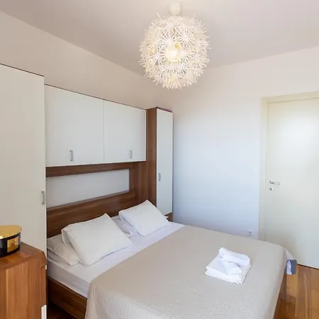 Allora With Panoramic Sea View דירה *